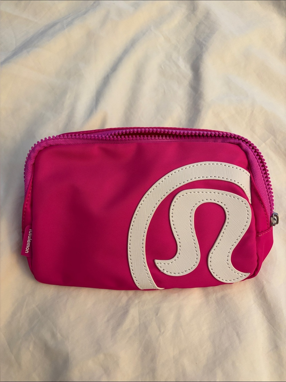 lululemon athletica Hot Pink beltbag with White Logo